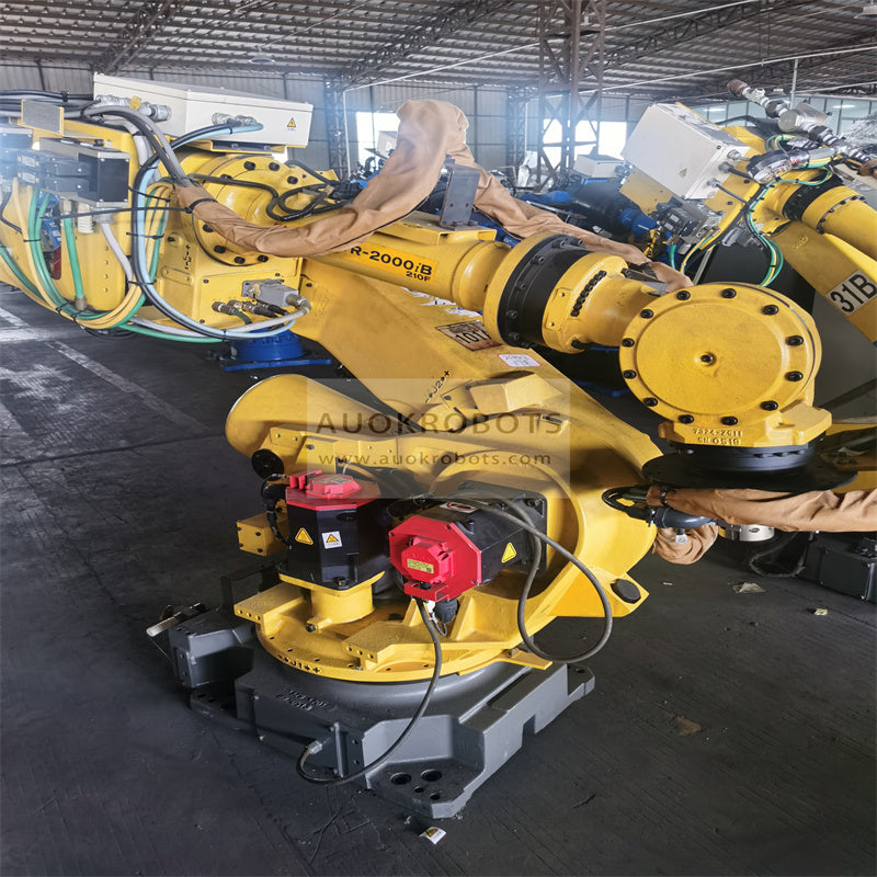 Fanuc R-2000ib-210F with servogun