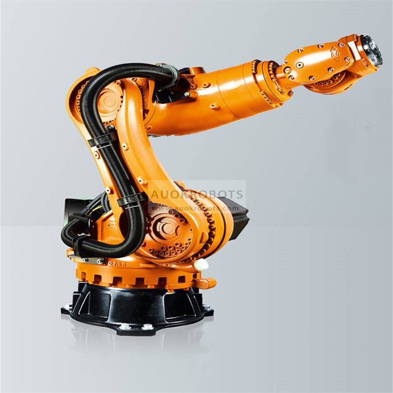 KUKA KR QUANTEC nano – auokrobots