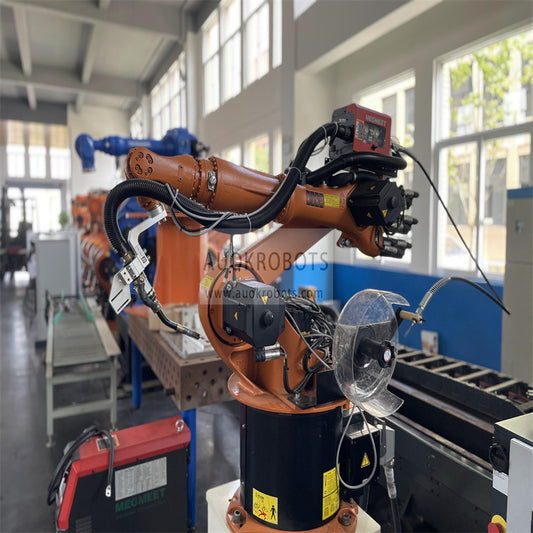 KUKA KR 16 L6-2