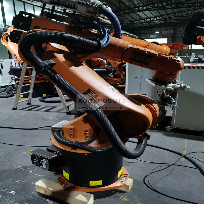 KUKA KR30/2 with H kuka positioner for welding cell