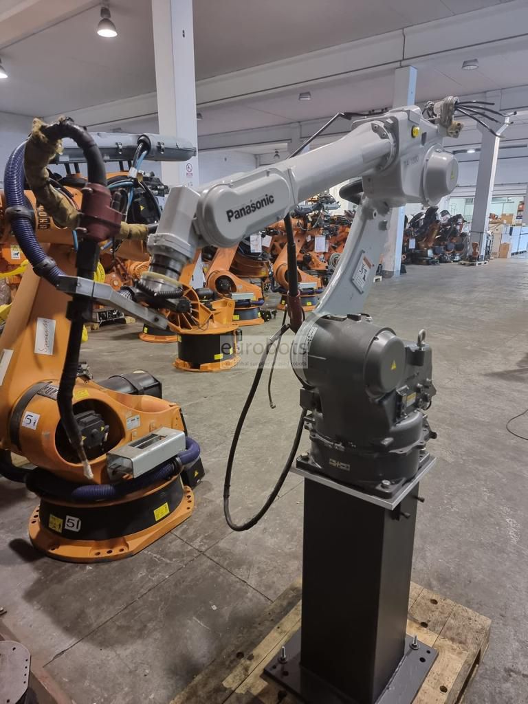Other Robots Panasonic WG 3 with TA 1800 with welding equipment