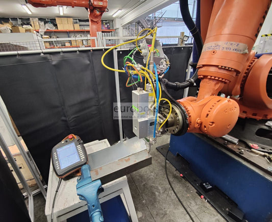 Trumpf/LaserLine Raycus Laser with kuka robot for cutting or welding cell